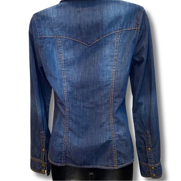 VINTAGE GUESS Denim Button Down Shirt Dark Wash Long Sleeves Brass Details - Picture 5 of 14